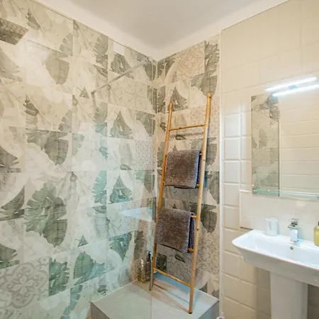 Guest house Ufitness Retreat Vila Real de Santo Antonio