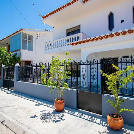 Ufitness Retreat Maison d'hôtes Vila Real de Santo António